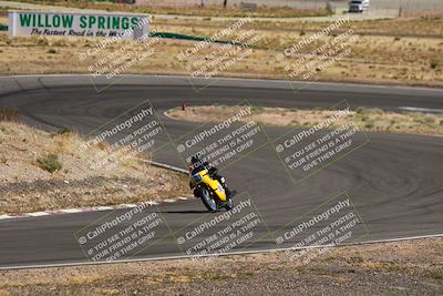 media/Apr-19-2025-AHRMA (Sat) [[3d98ca3309]]/Race/Group 7/Turn 4/